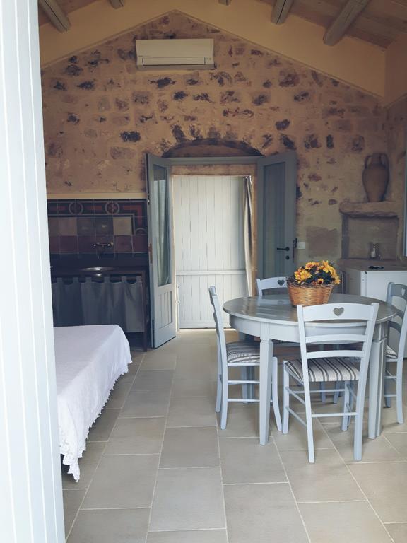Masseria Ciancio Casa Serrafiori Екстер'єр фото